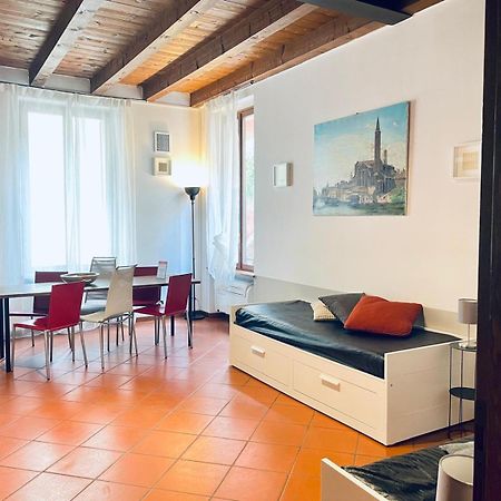 Sottoriva 12 City Center Large Apartment Verona Exteriör bild