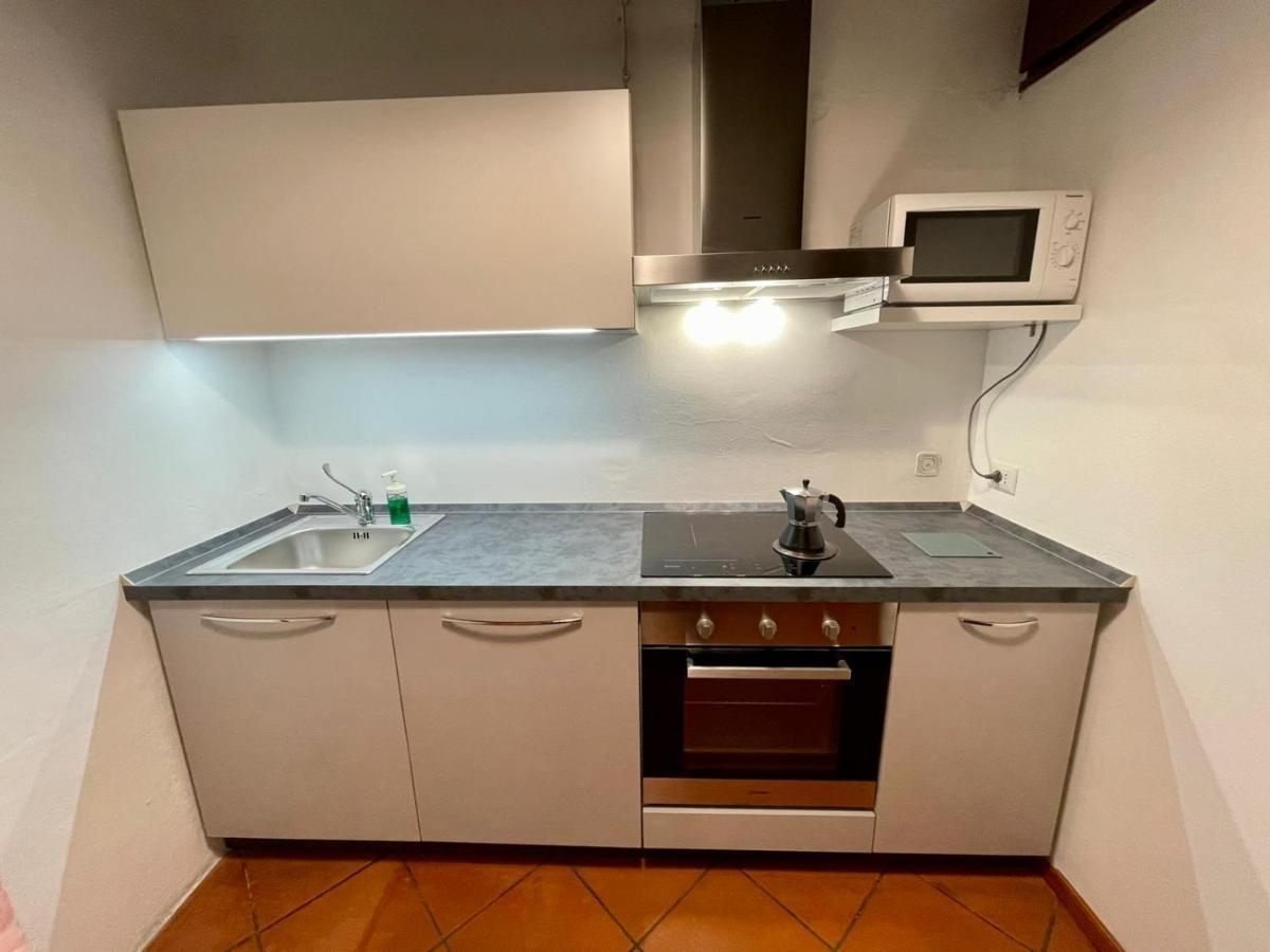 Sottoriva 12 City Center Large Apartment Verona Exteriör bild